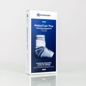 MalleoTrain Plus Enkelbrace van Bauerfeind in verpakking met blauw-wit ontwerp en afbeelding van enkelbrace op voorgrond.