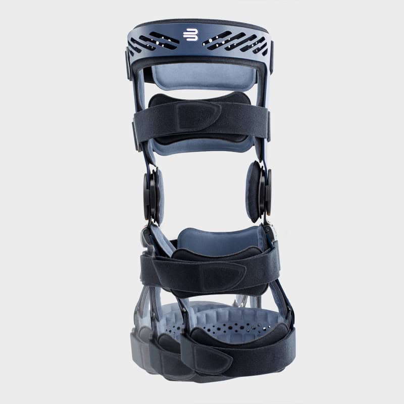 SecuTec® OA 4 Nek- en rugondersteunend halskorset of orthese met hoofdkussens en bandjes, geschikt voor fysiotherapie en revalidatie.