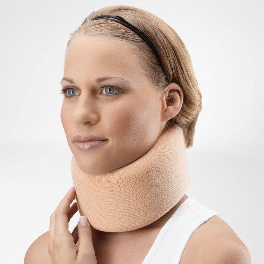 CerviLoc S neck brace 1 FRISKFYSIO cervical neck support brace for support and pain relief in cases of neck problems.