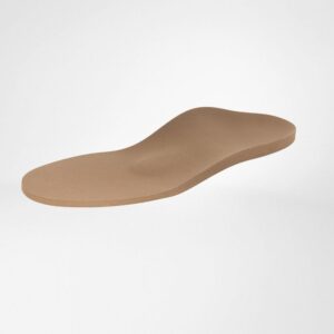 Fris medische inlegzool of voetondersteuning met ergonomische holte en glad oppervlak, beige kleur, ontworpen voor comfort en voetgezondheid.