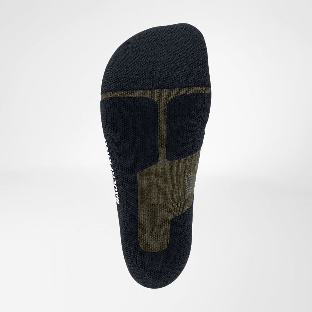 Outdoor Merino Mid Cut Socks 4 Frisk Fysio knie- en enkelbanden brace met ademende stof en veterloze constructie, zicht van bovenzijde.
